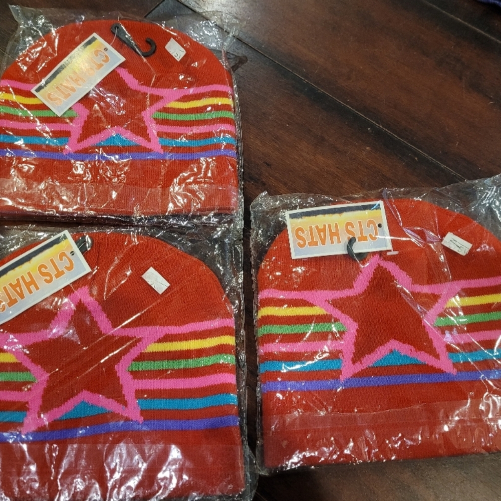 3 Red Star Beanie